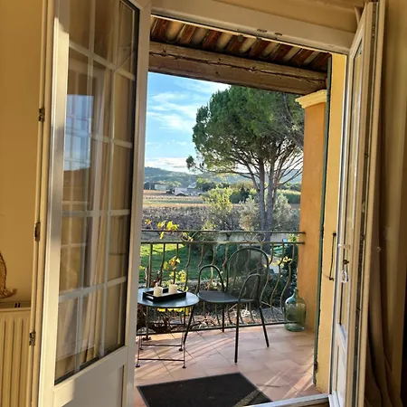 Des Vignes En Drome Provençale Couette-café *